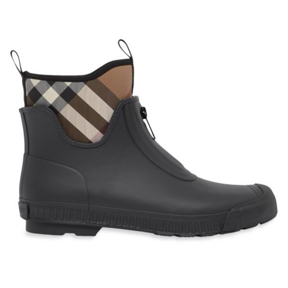 Burberry Black and Brown Winter Rain Boots - Picture 1 of 5